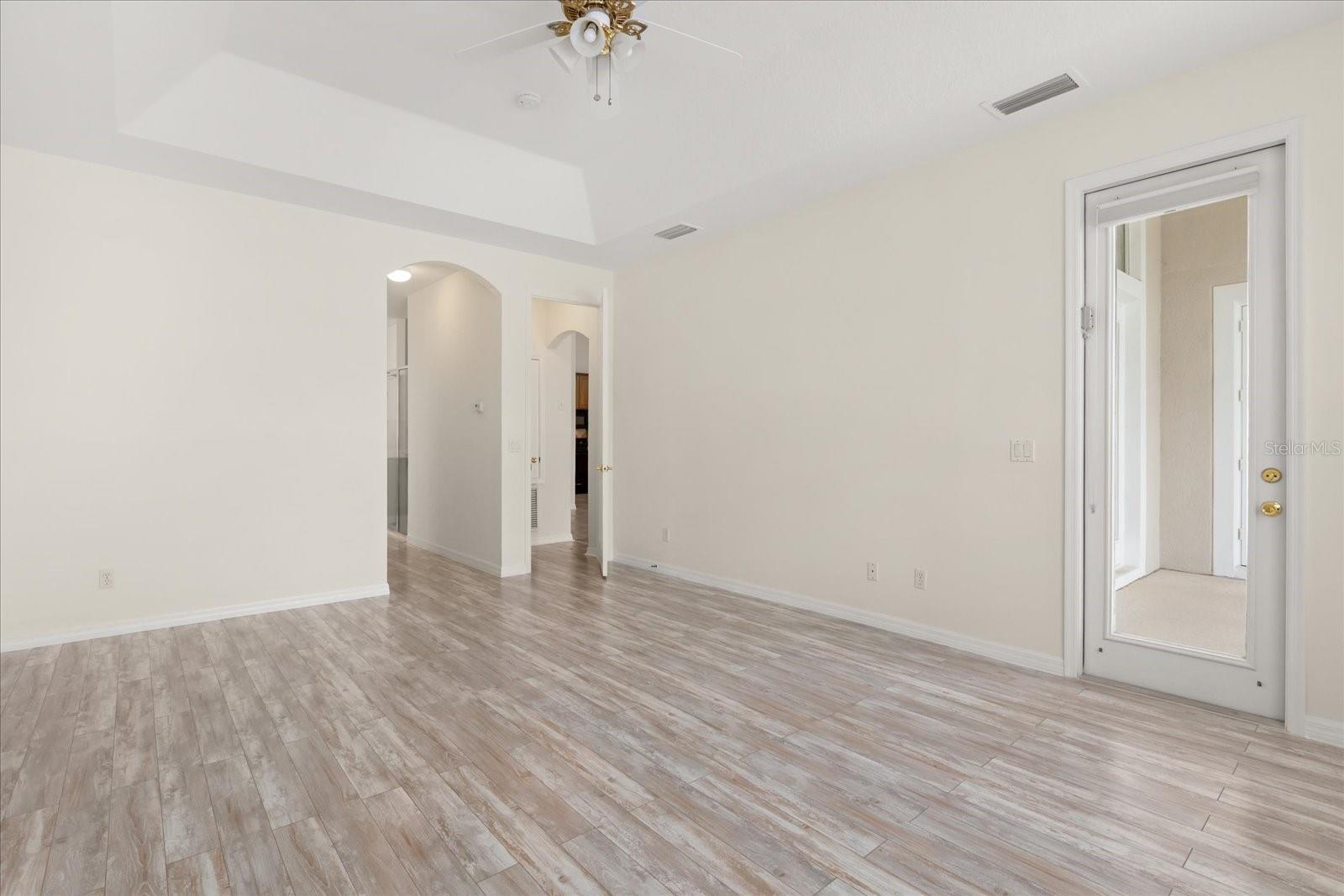Image 18 of 39 For 1230 Chantry Place