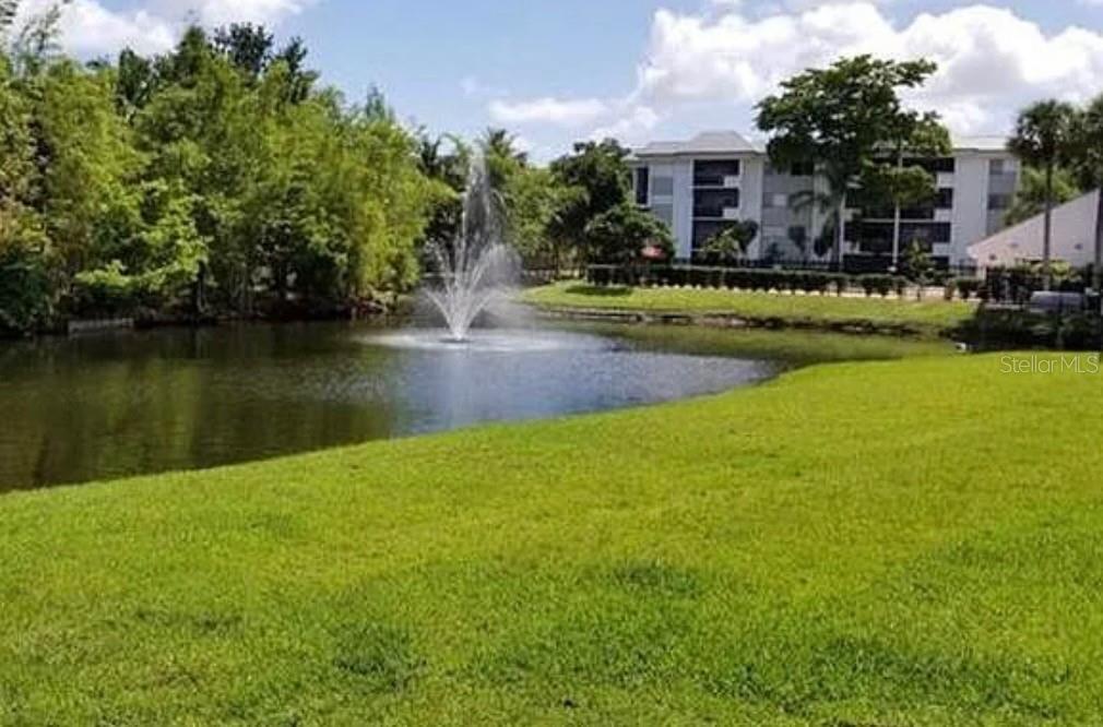 Image 2 of 37 For 721 Pine Island Road 401