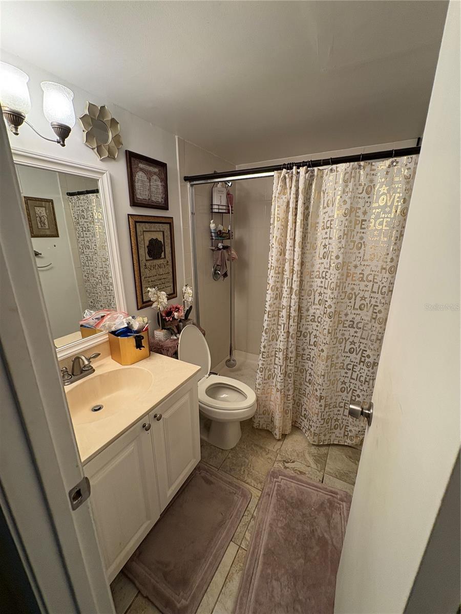 Image 39 of 41 For 721 Pine Island Road 401
