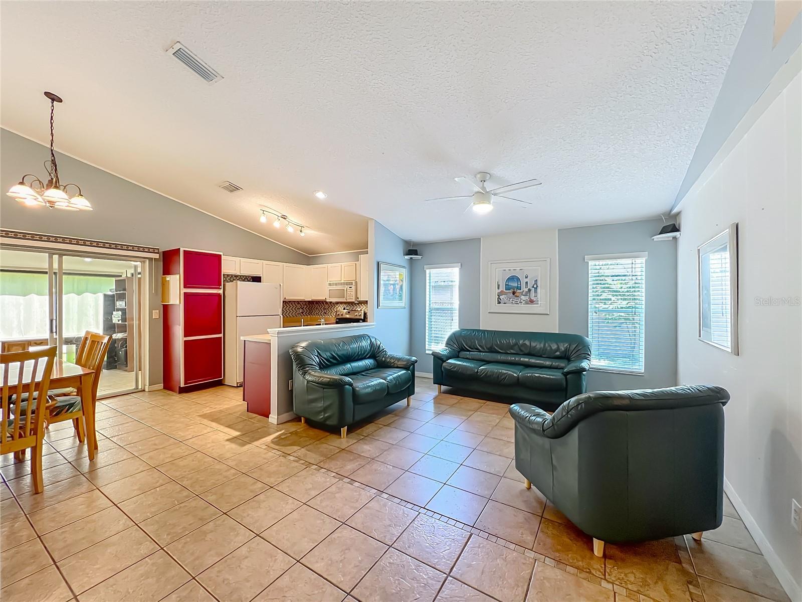 Image 16 of 62 For 531 1st Avenue