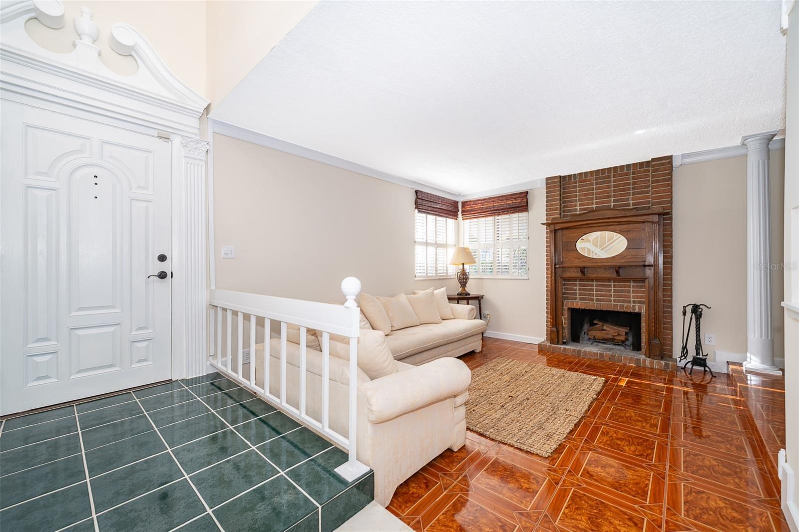 Image 4 of 36 For 821 Sheoah Circle