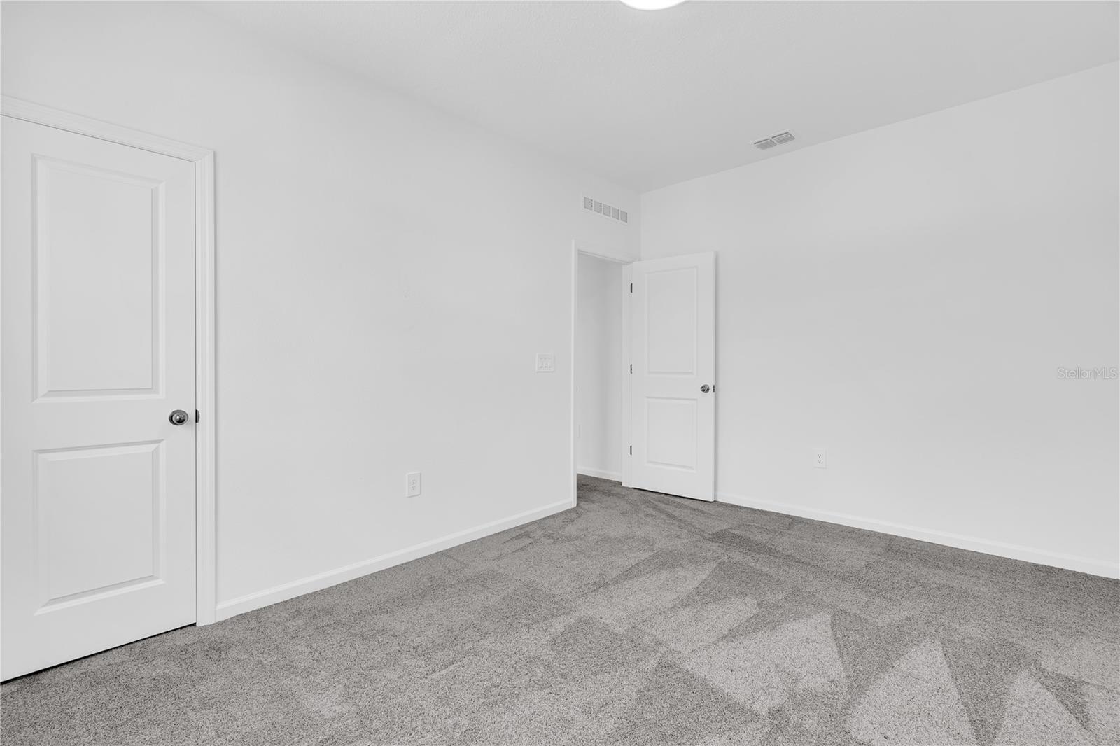 Image 13 of 41 For 294 Bogey Drive