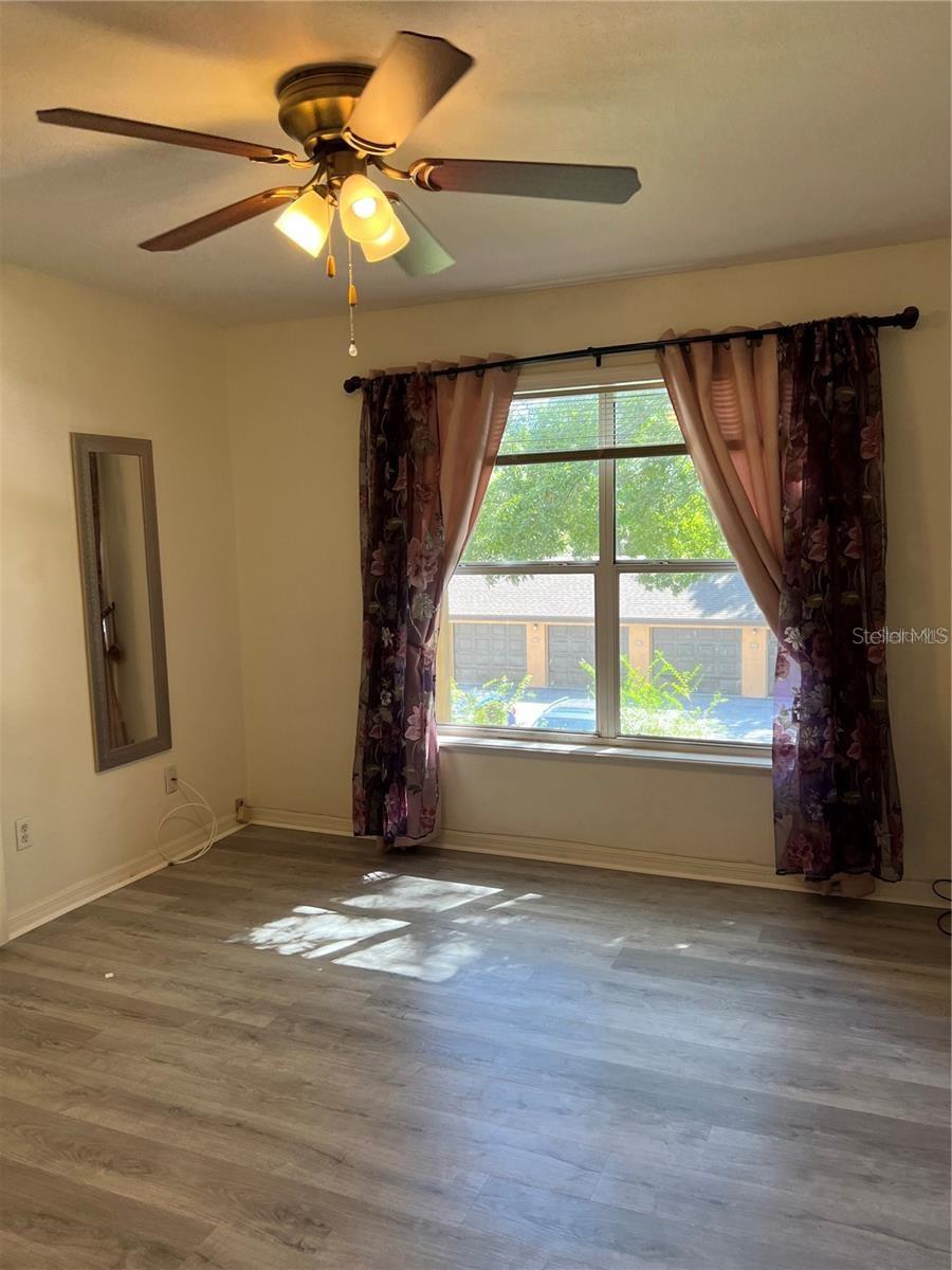 Image 10 of 36 For 7524 Seurat Street 12205