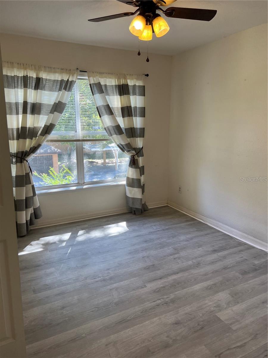 Image 14 of 36 For 7524 Seurat Street 12205