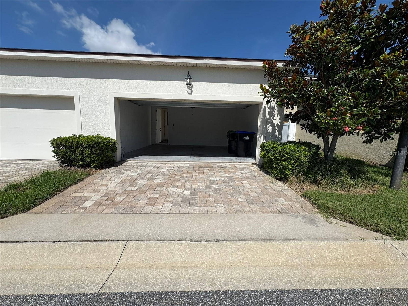 Image 19 of 47 For 15833 Marina Bay Dr