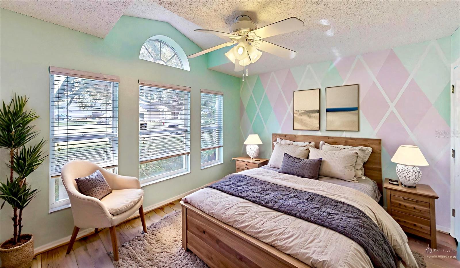 Image 10 of 46 For 16103 Denham Court
