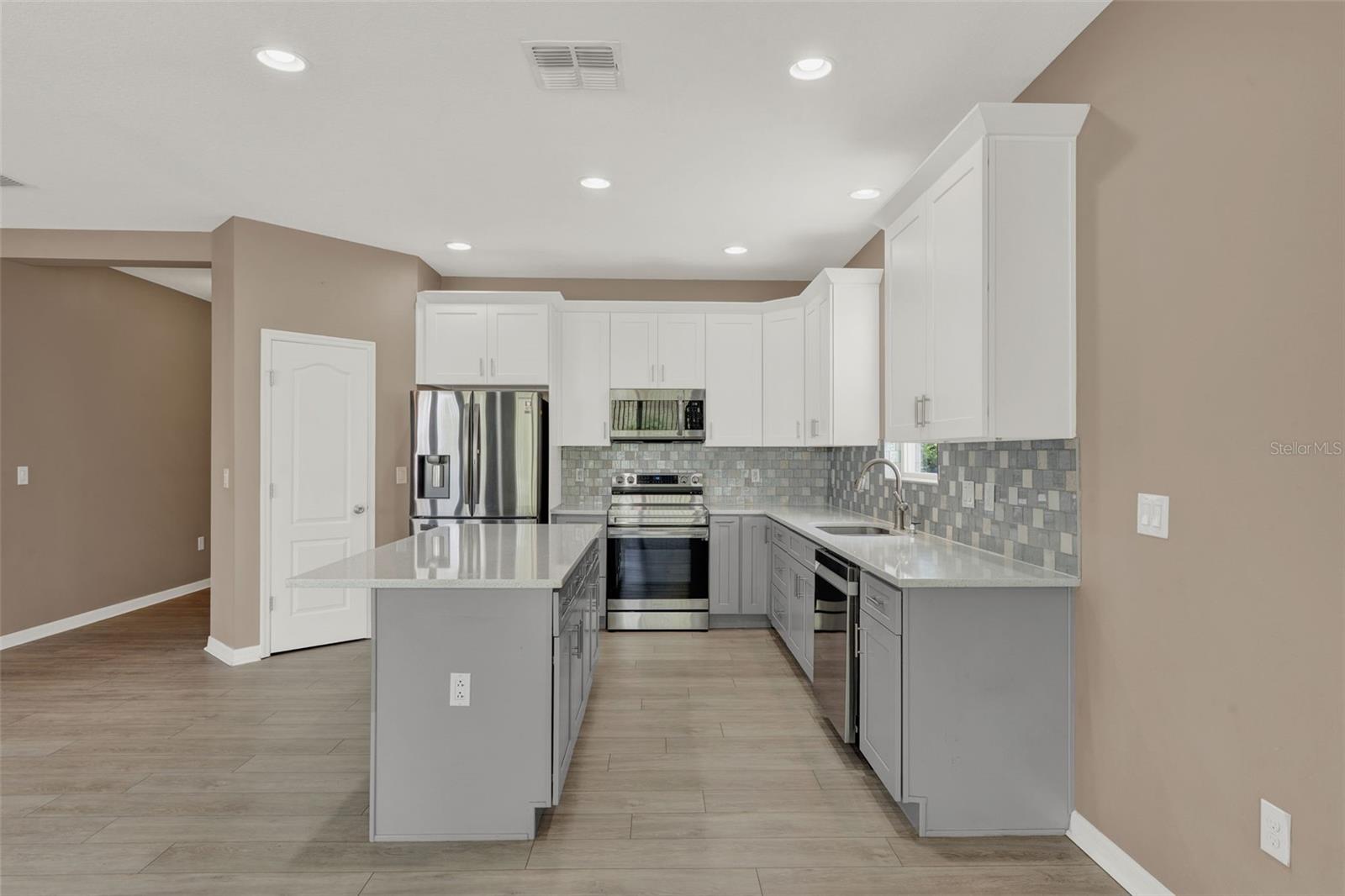 Image 10 of 51 For 467 Bridgeford Crossing Boulevard