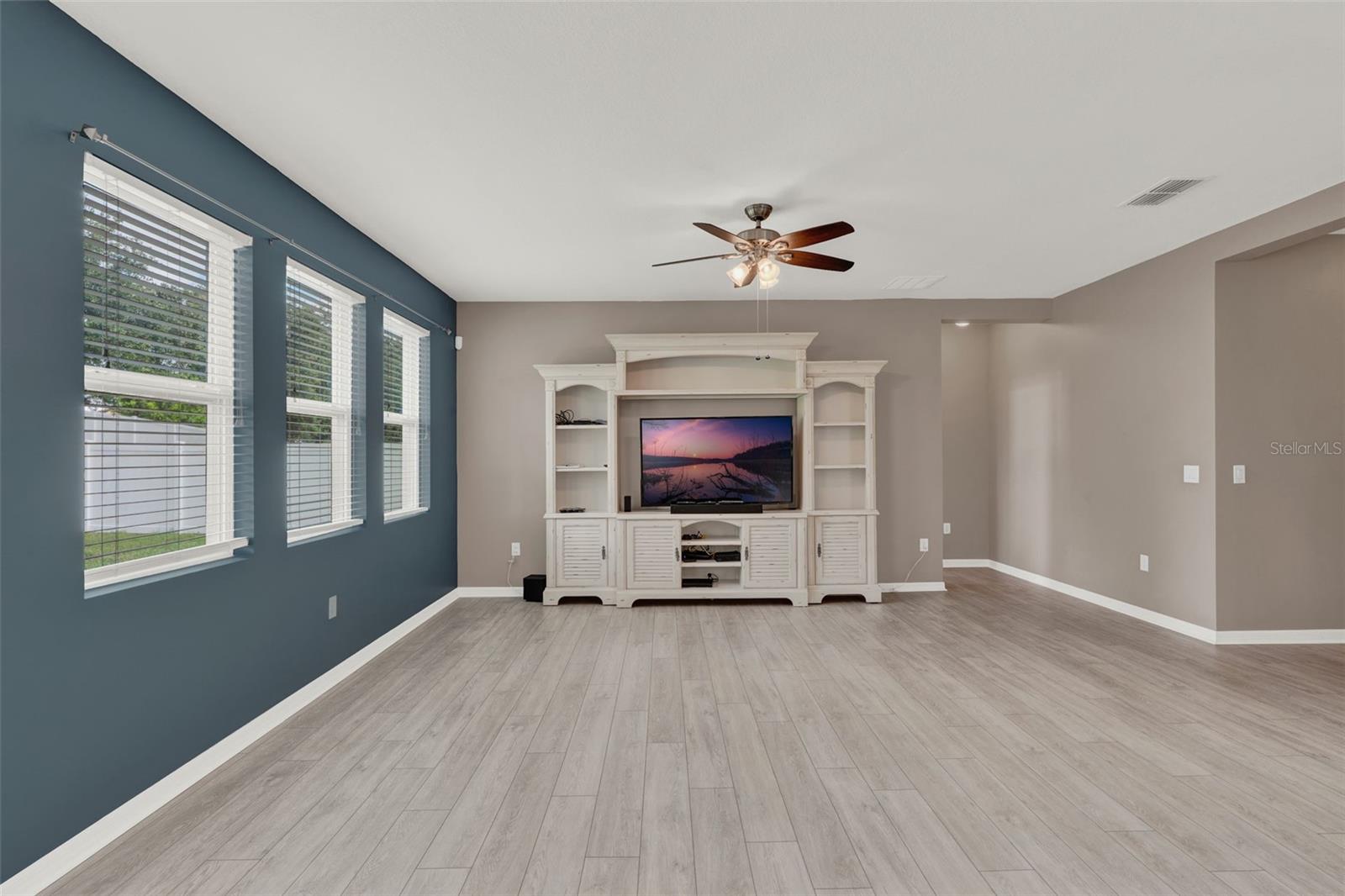 Image 13 of 51 For 467 Bridgeford Crossing Boulevard