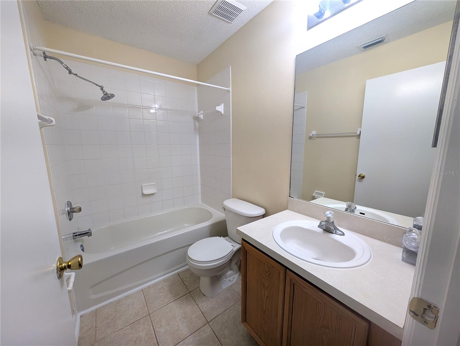 Image 18 of 22 For 7326 Bank Drive