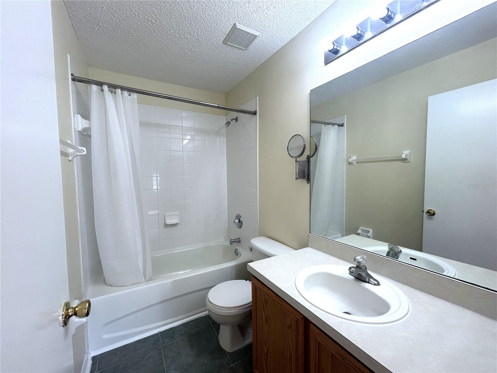 Image 19 of 22 For 7326 Bank Drive