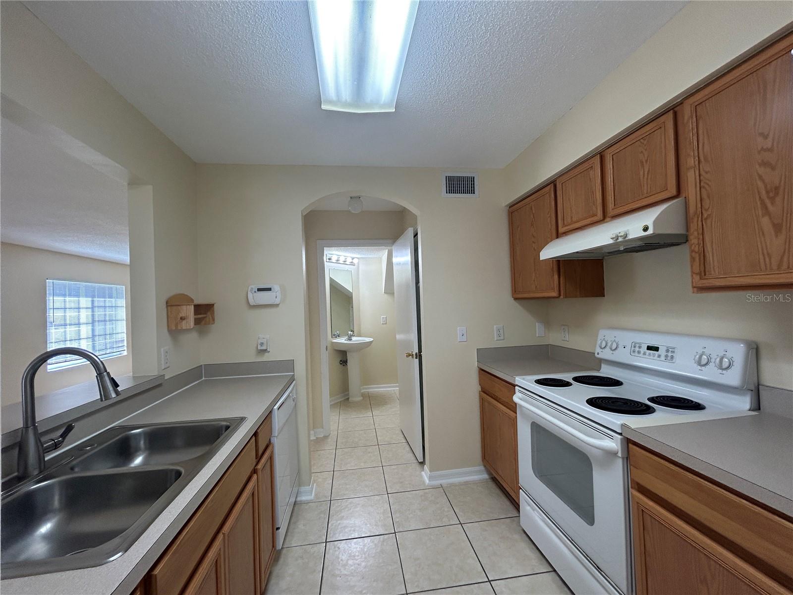 Image 6 of 22 For 7326 Bank Drive