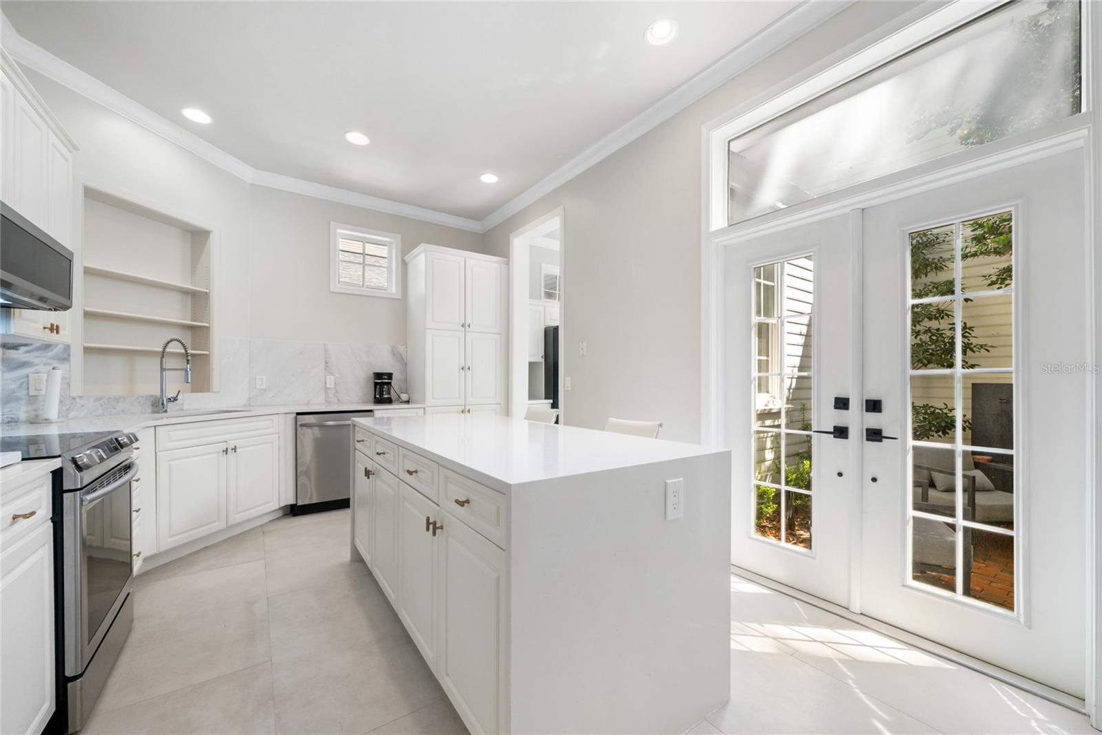 Image 9 of 38 For 5043 91st Drive