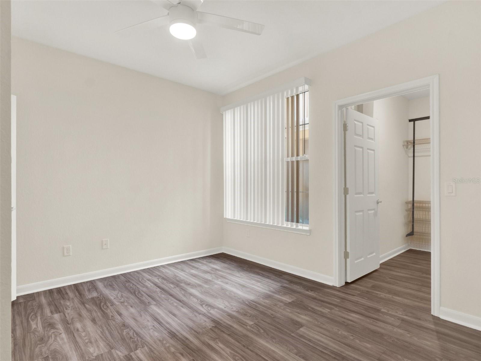 Image 13 of 32 For 860 Orange Avenue 118