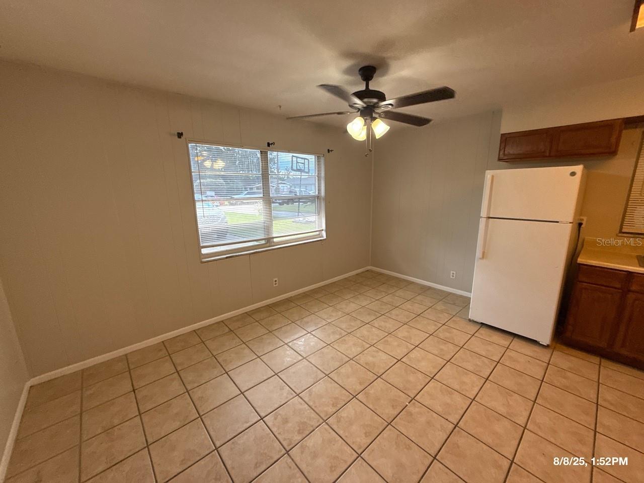 Image 5 of 14 For 4058 Minoso Street
