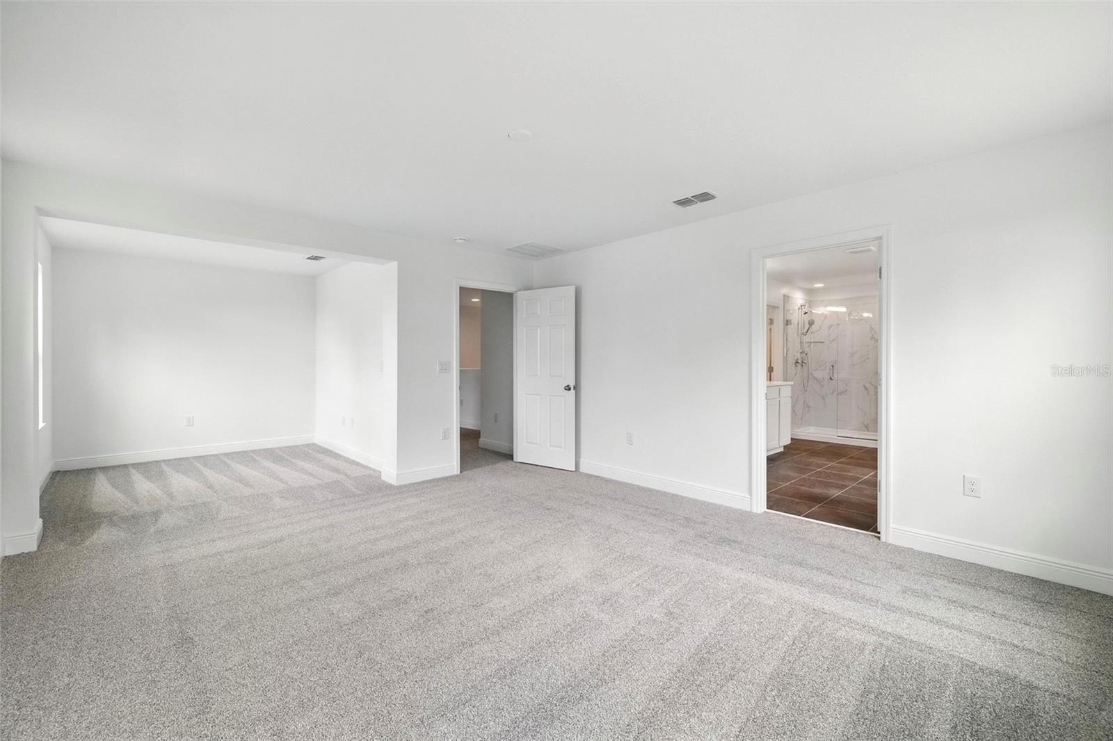 Image 13 of 21 For 5843 Sierra Crown Street