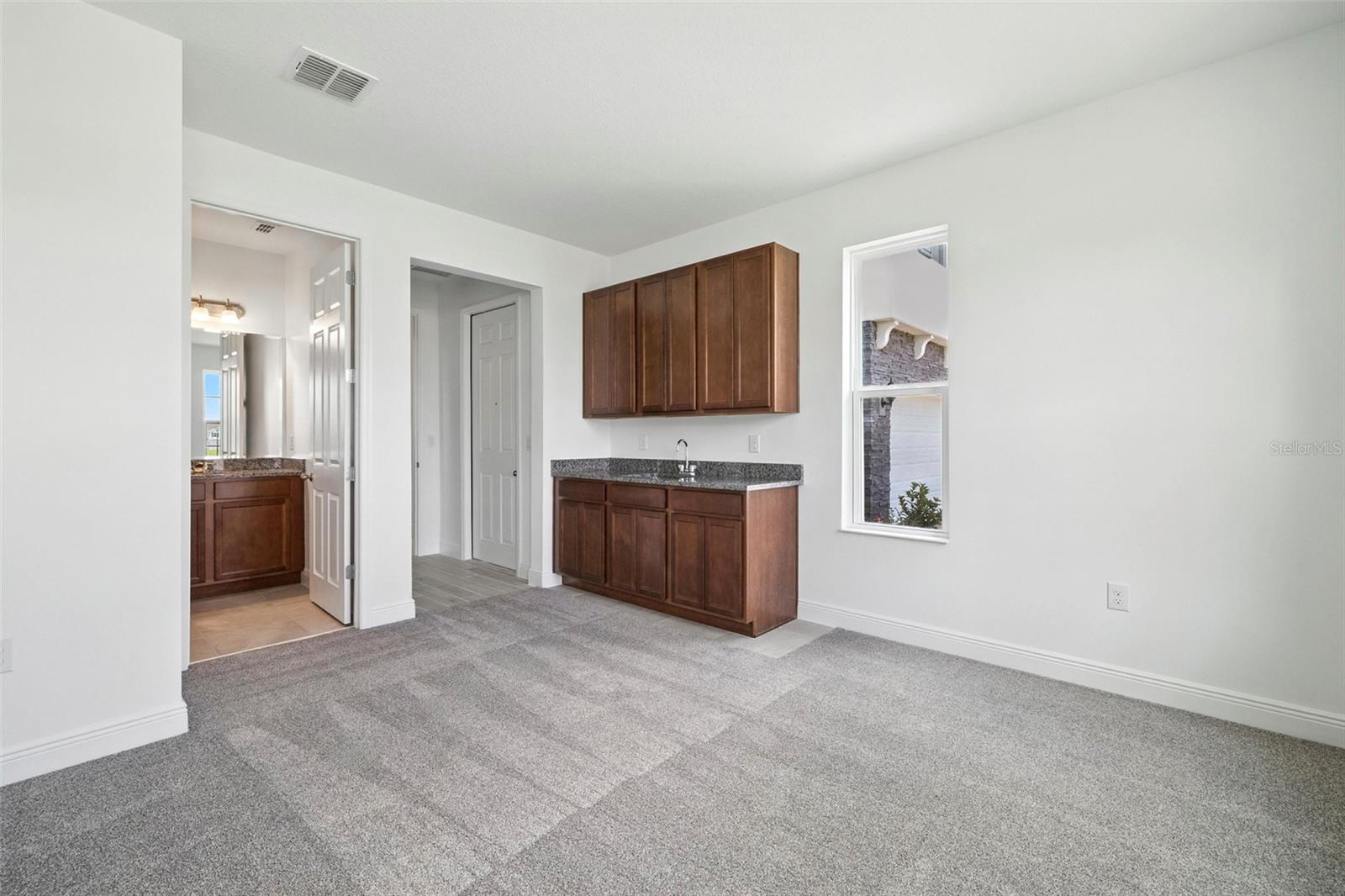 Image 3 of 21 For 5843 Sierra Crown Street