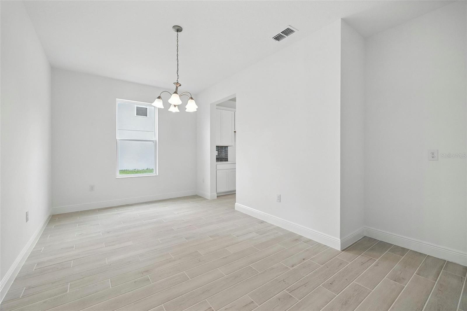 Image 8 of 21 For 5843 Sierra Crown Street