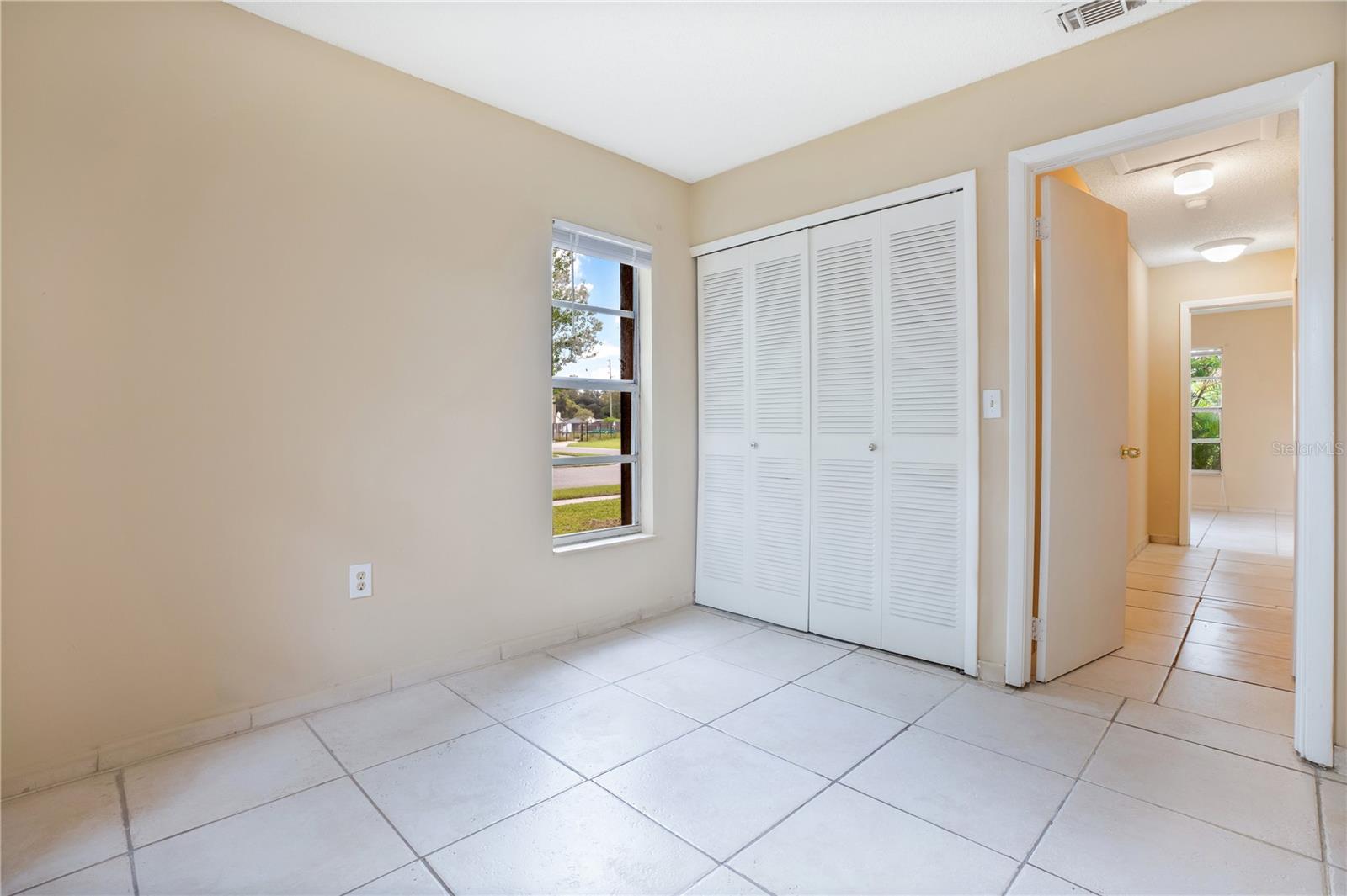 Image 11 of 17 For 3121 Yorych Lane