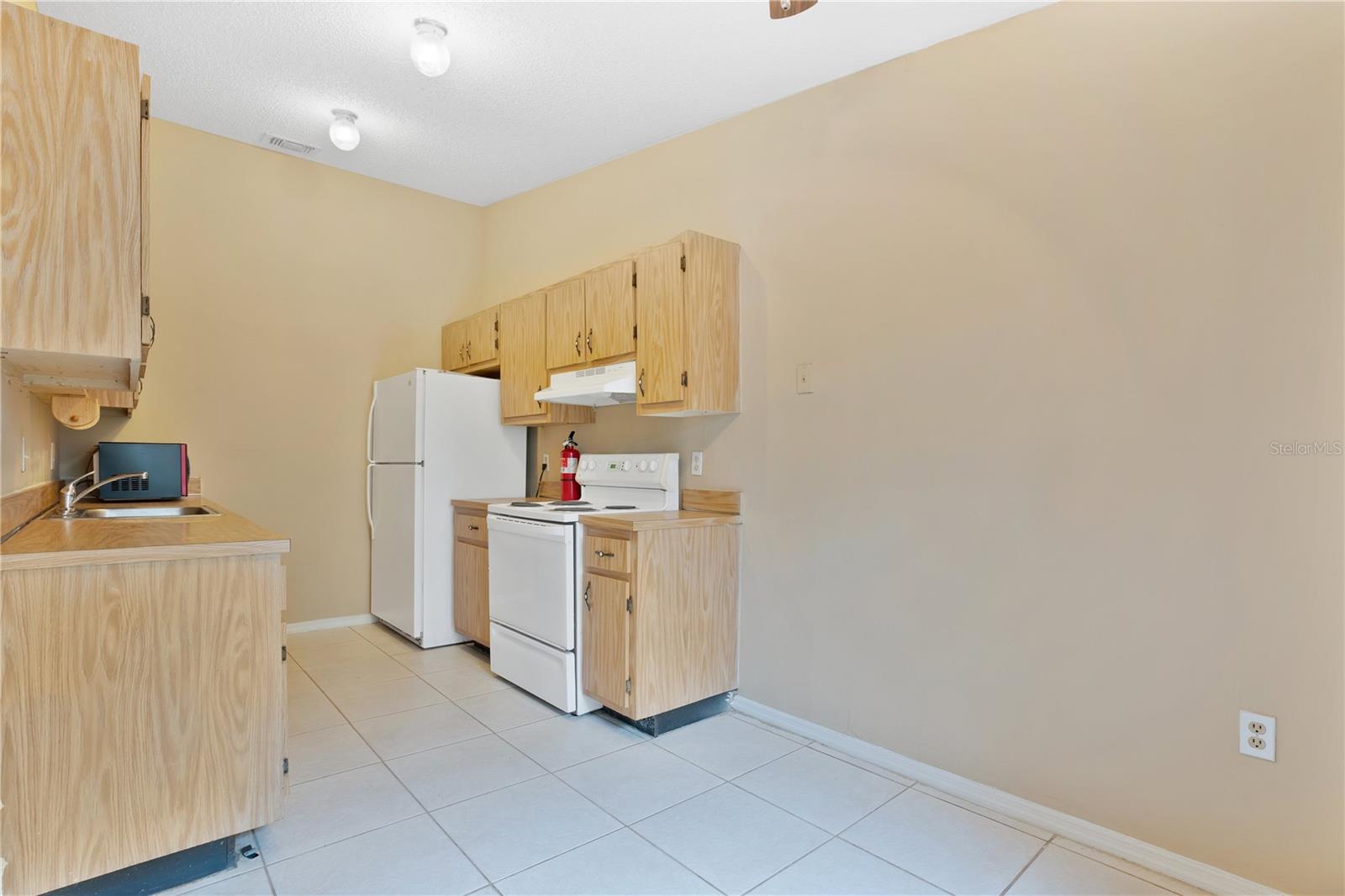 Image 8 of 17 For 3121 Yorych Lane