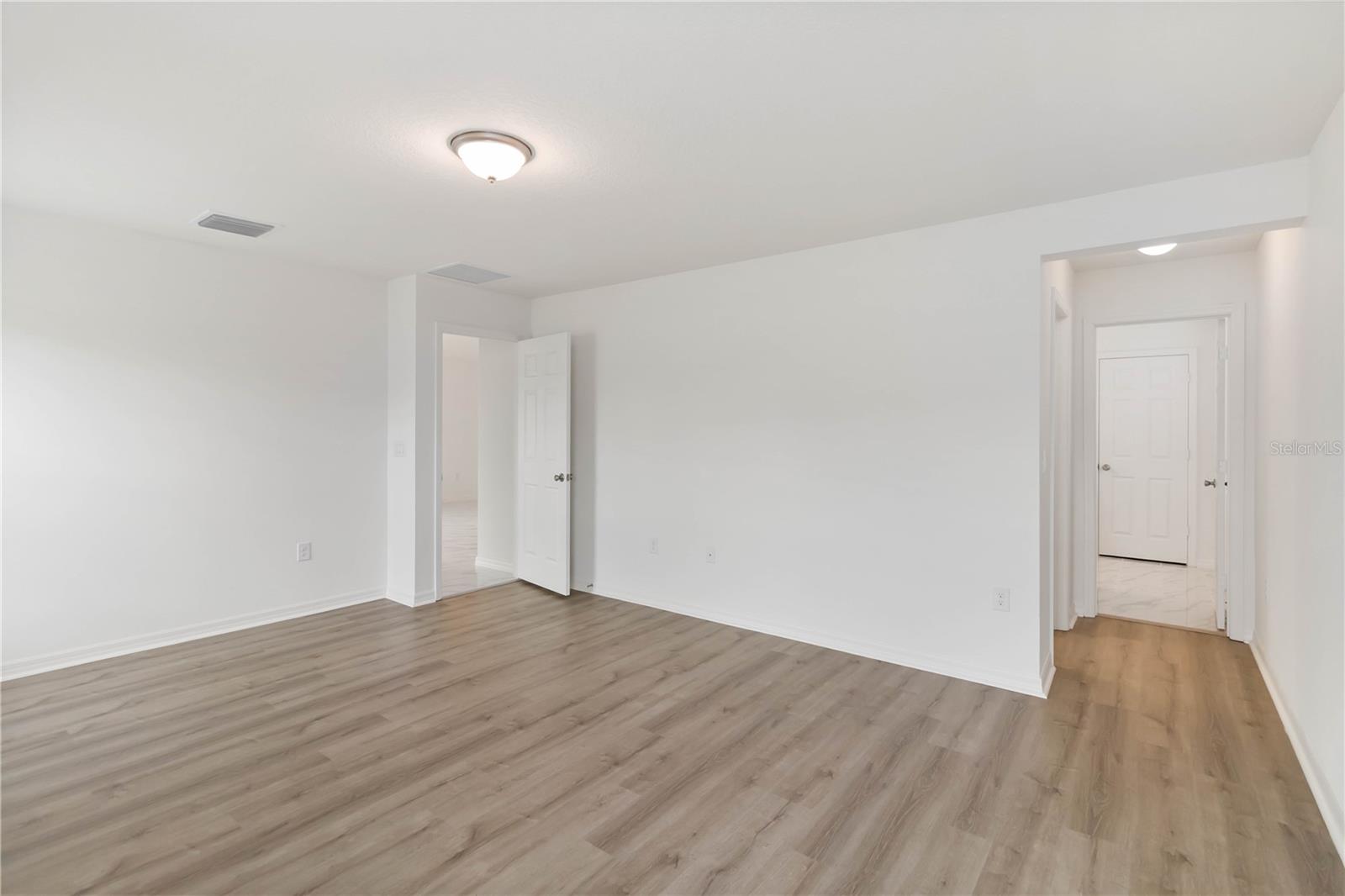 Image 12 of 32 For 9160 Westside Hills Drive