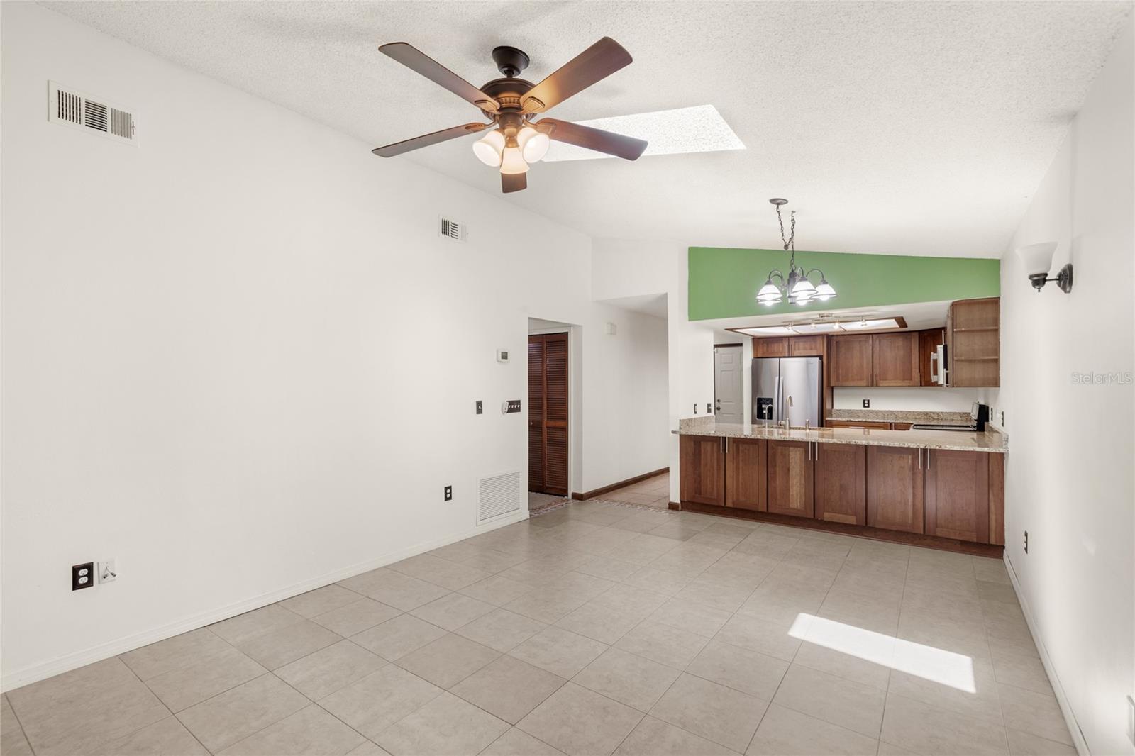 Image 10 of 32 For 2117 Opilana Street