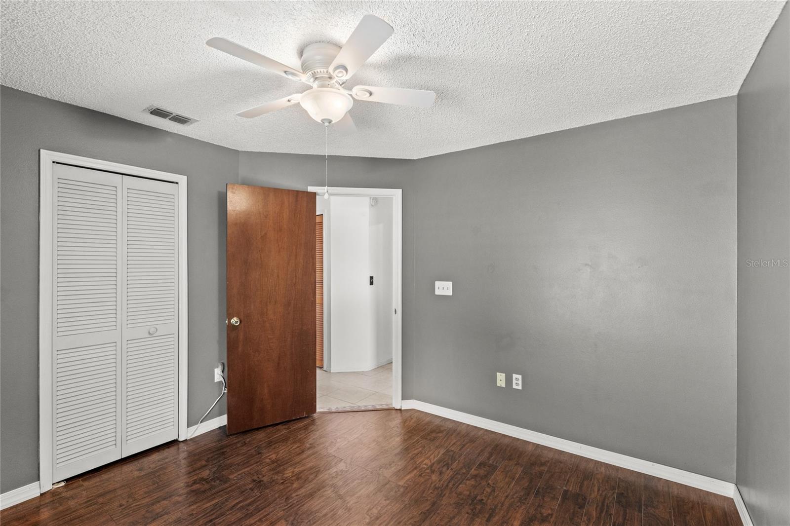 Image 20 of 32 For 2117 Opilana Street