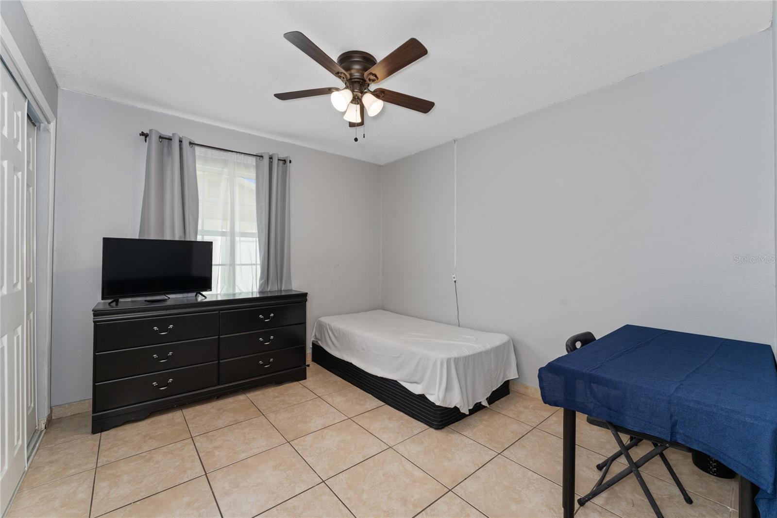 Image 16 of 27 For 126 Alderwood Drive