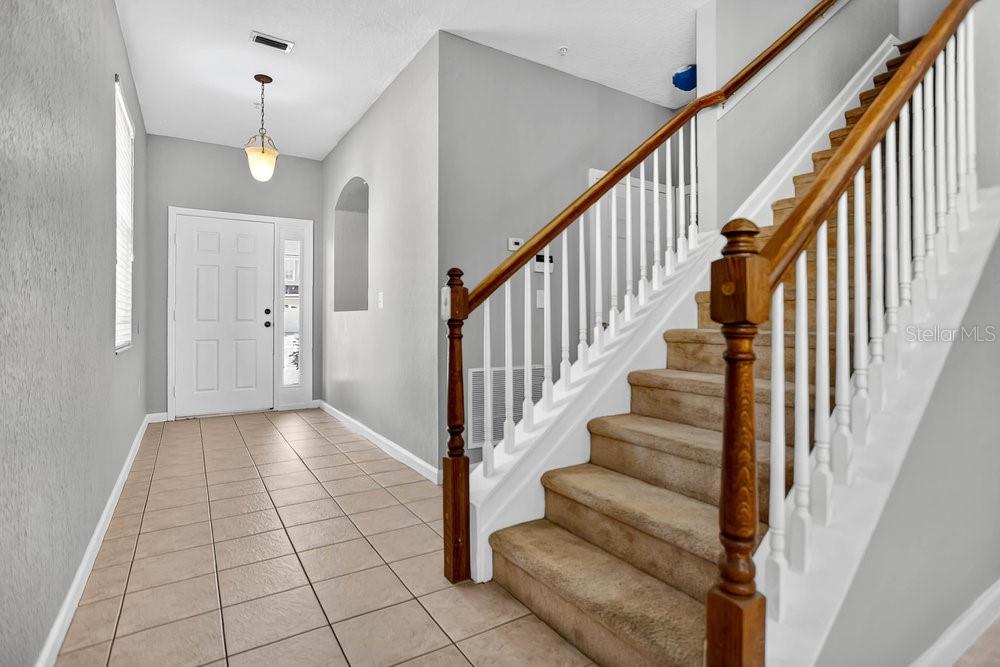 Image 10 of 39 For 3038 Ashland Lane S