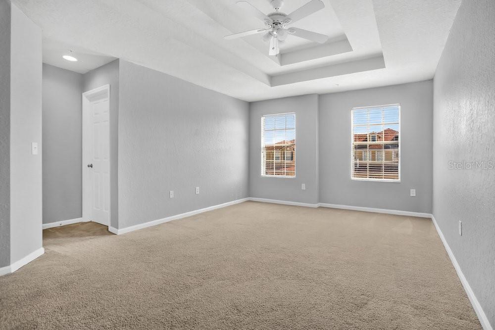 Image 13 of 39 For 3038 Ashland Lane S