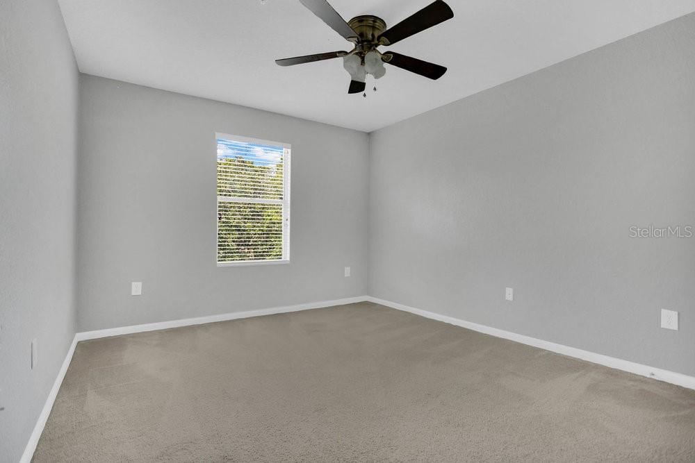 Image 19 of 39 For 3038 Ashland Lane S