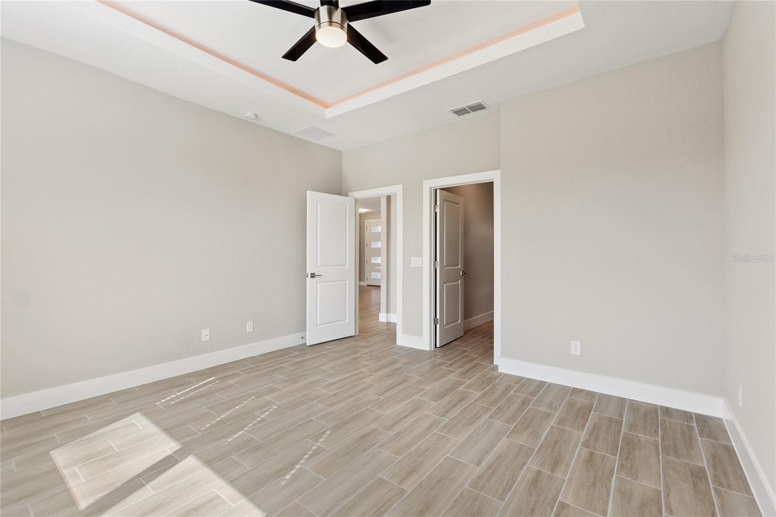 Image 24 of 33 For 1877 Snapper Drive