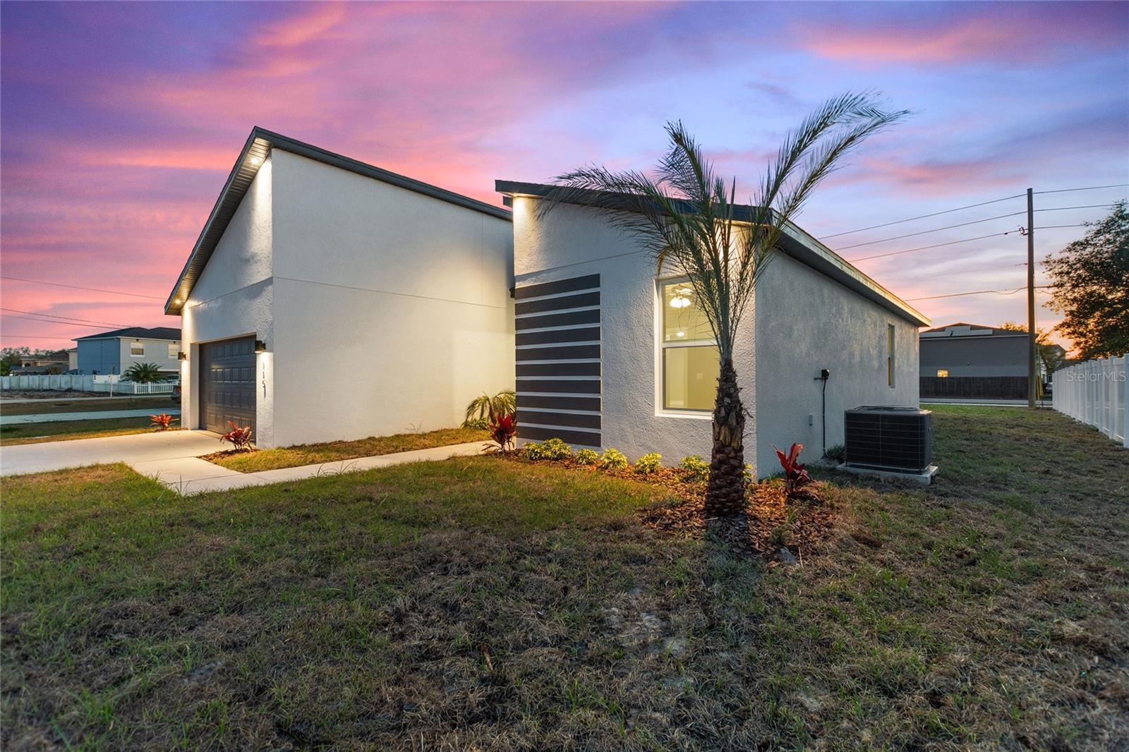 Image 3 of 33 For 1877 Snapper Drive