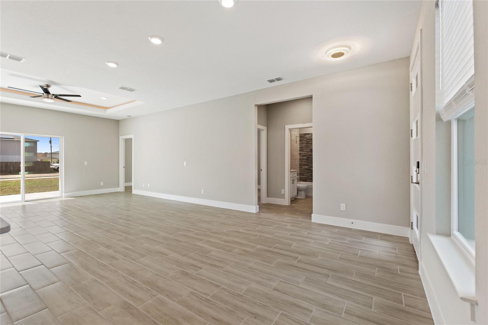 Image 9 of 33 For 1877 Snapper Drive