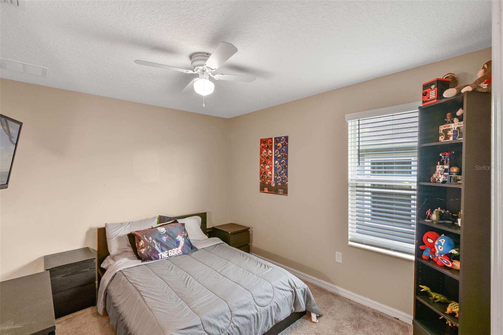 Image 18 of 24 For 2312 Estero Lane