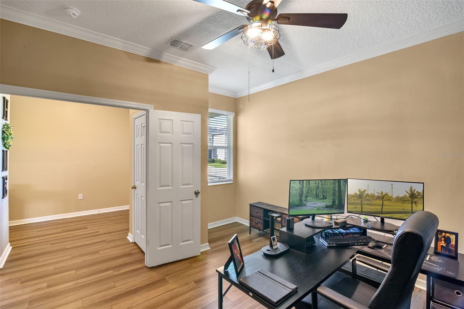 Image 4 of 24 For 2312 Estero Lane