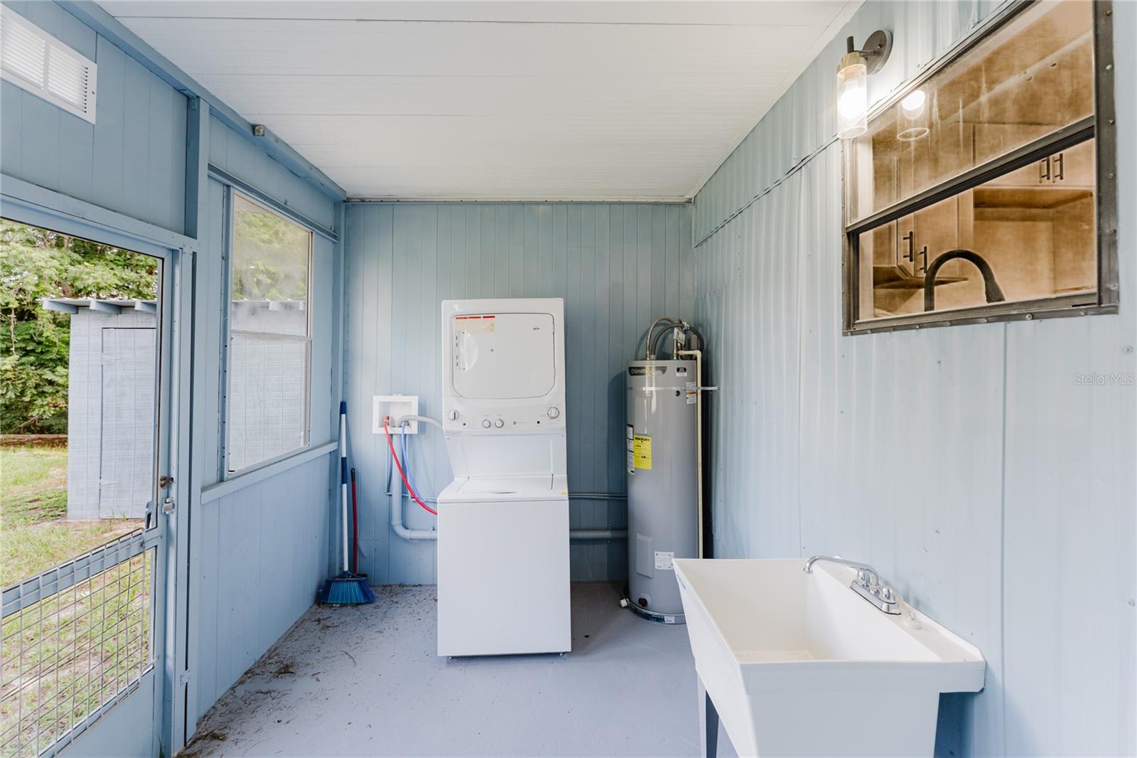Image 20 of 27 For 18579 26th Street