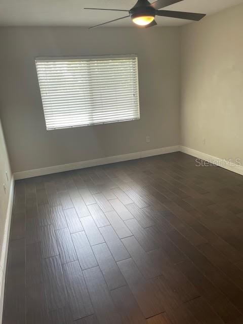 Image 11 of 13 For 638 Kenwick Circle 202