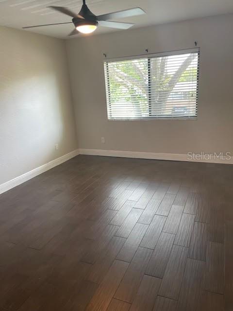 Image 8 of 13 For 638 Kenwick Circle 202