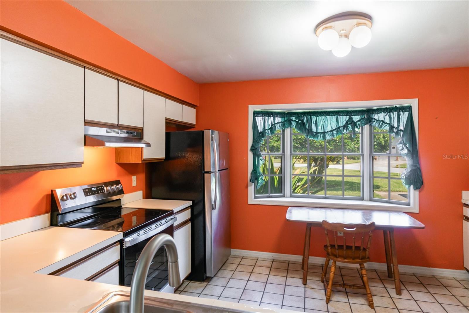 Image 12 of 29 For 4207 Hamilton Court