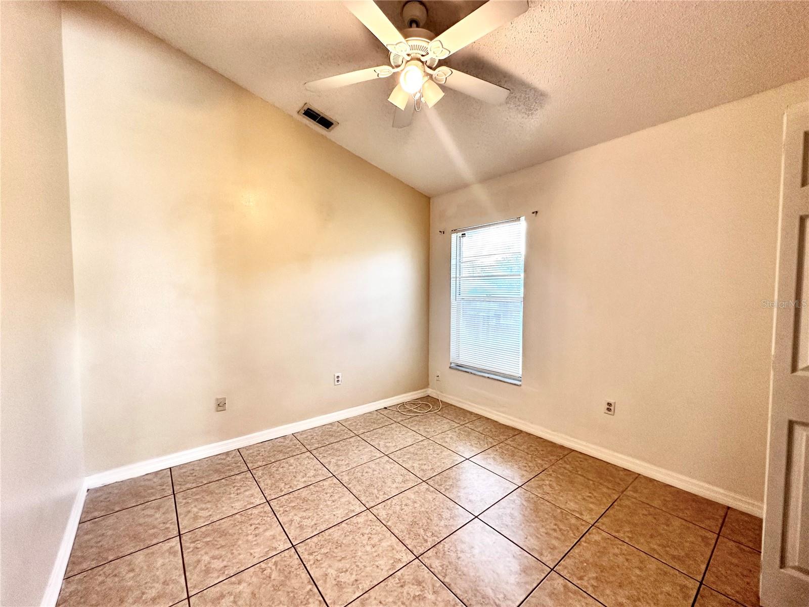 Image 20 of 27 For 9606 Chandon Drive