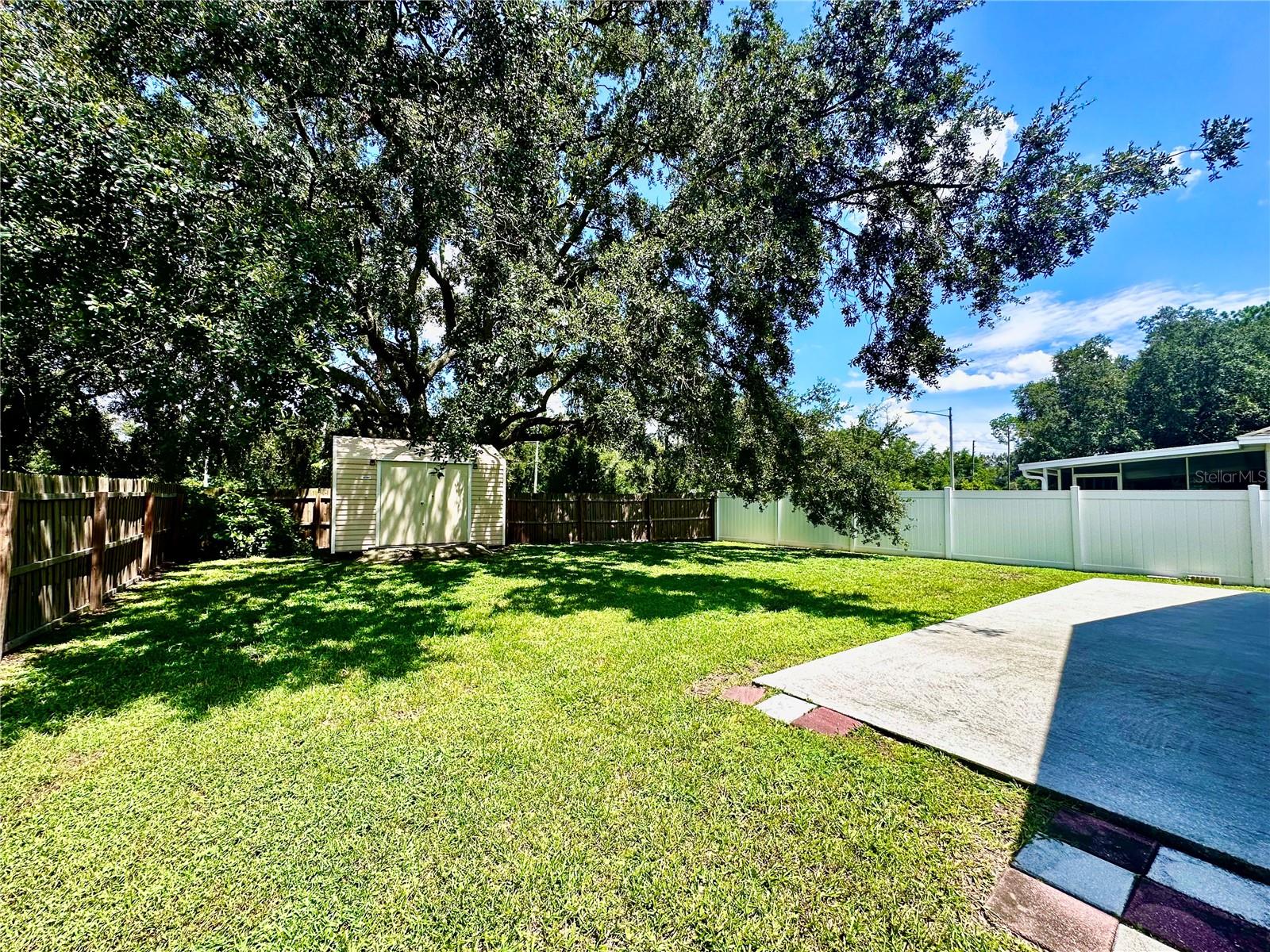 Image 25 of 27 For 9606 Chandon Drive
