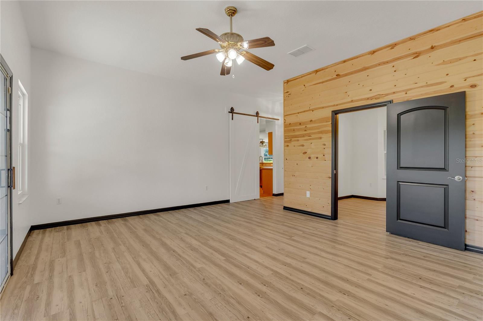 Image 10 of 37 For 4831 Rummell Road