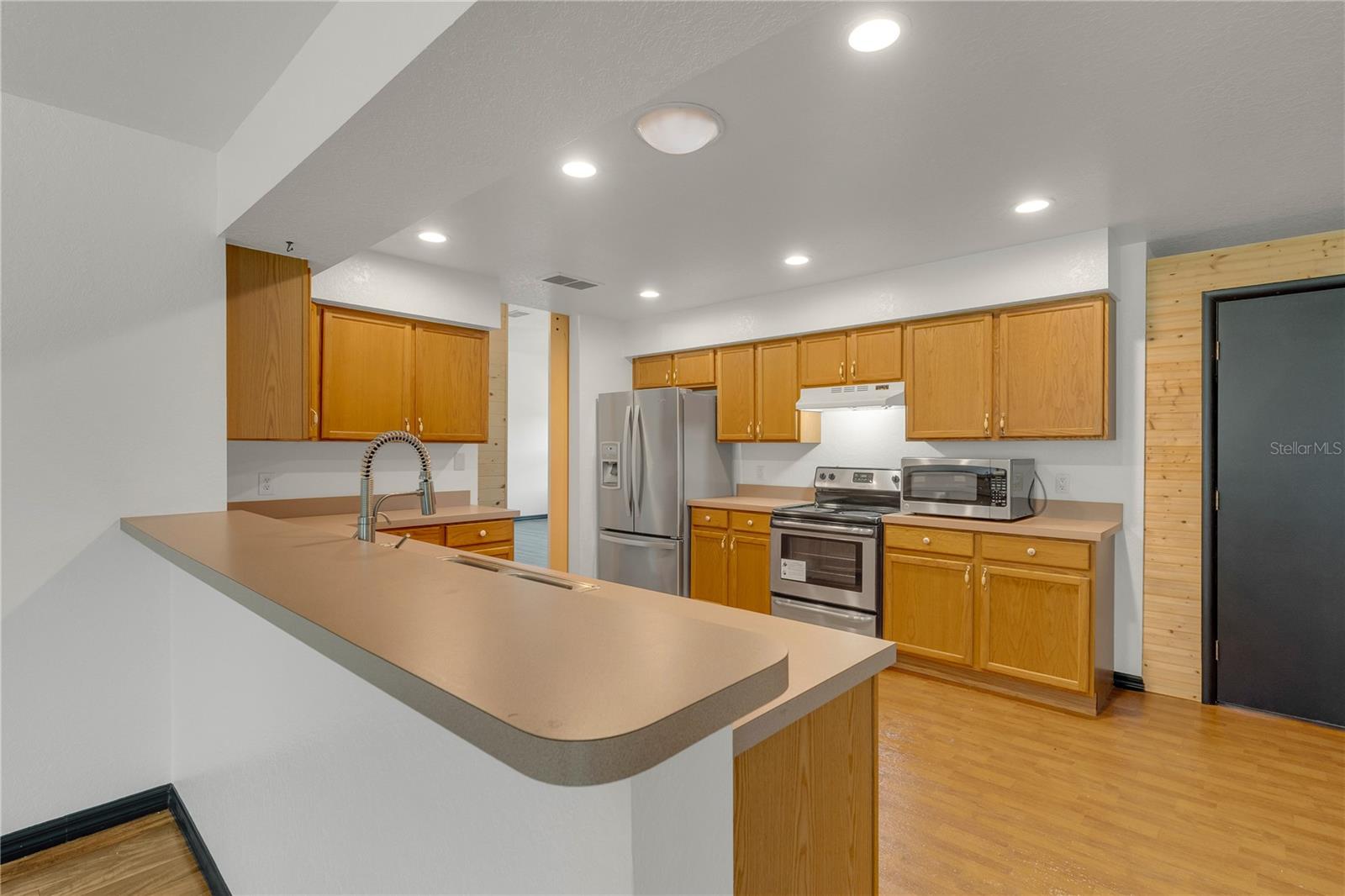 Image 18 of 37 For 4831 Rummell Road