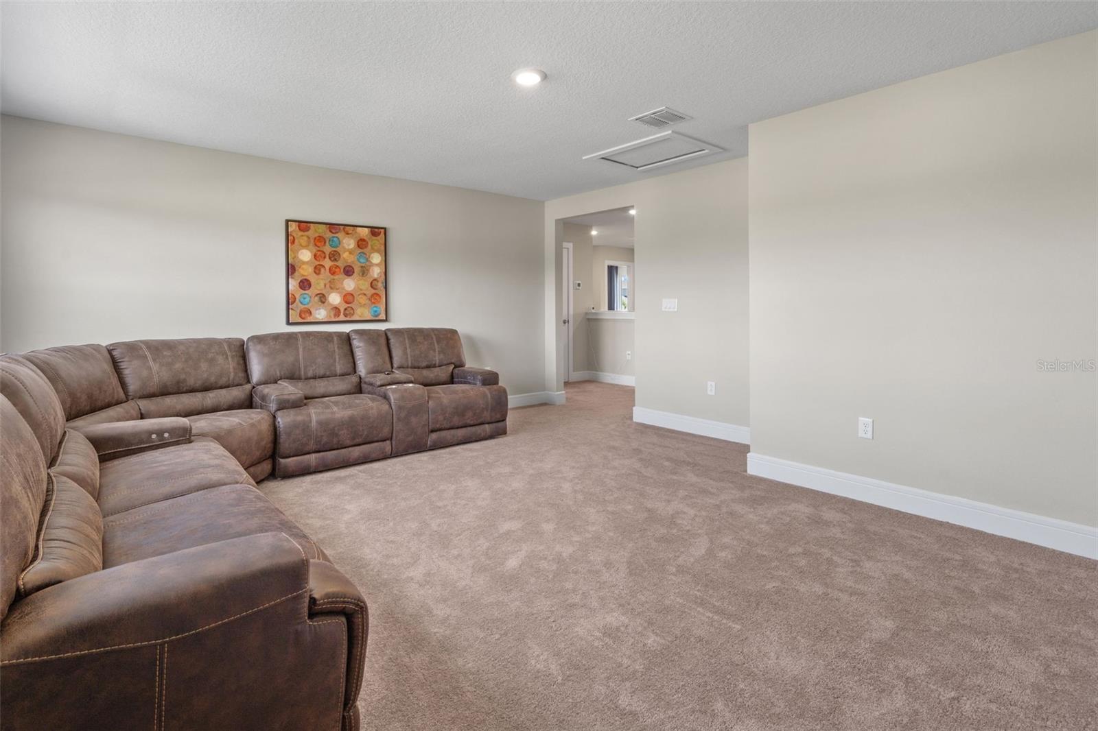 Image 40 of 51 For 15203 Willow Ridge Drive