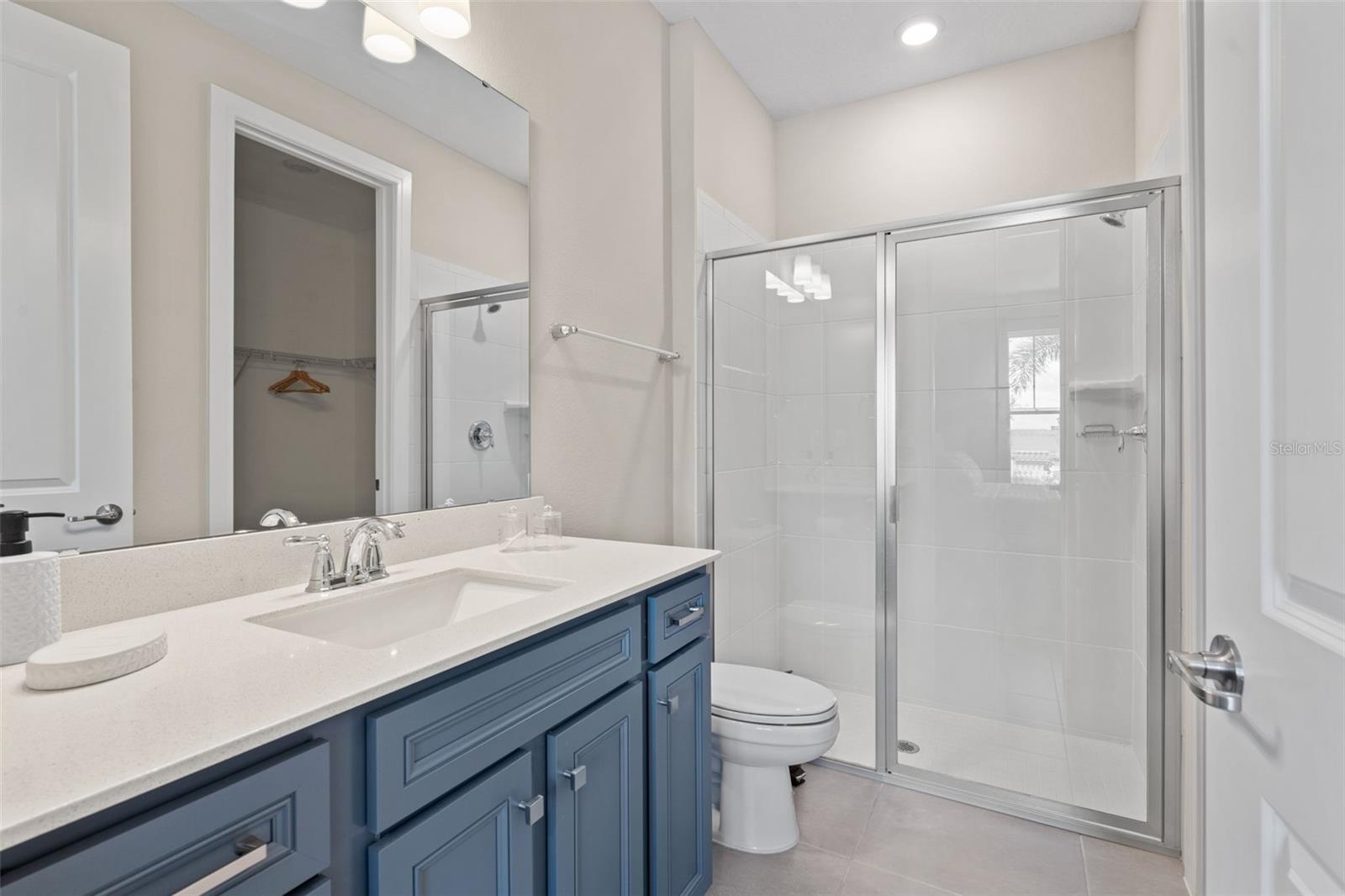 Image 6 of 51 For 15203 Willow Ridge Drive