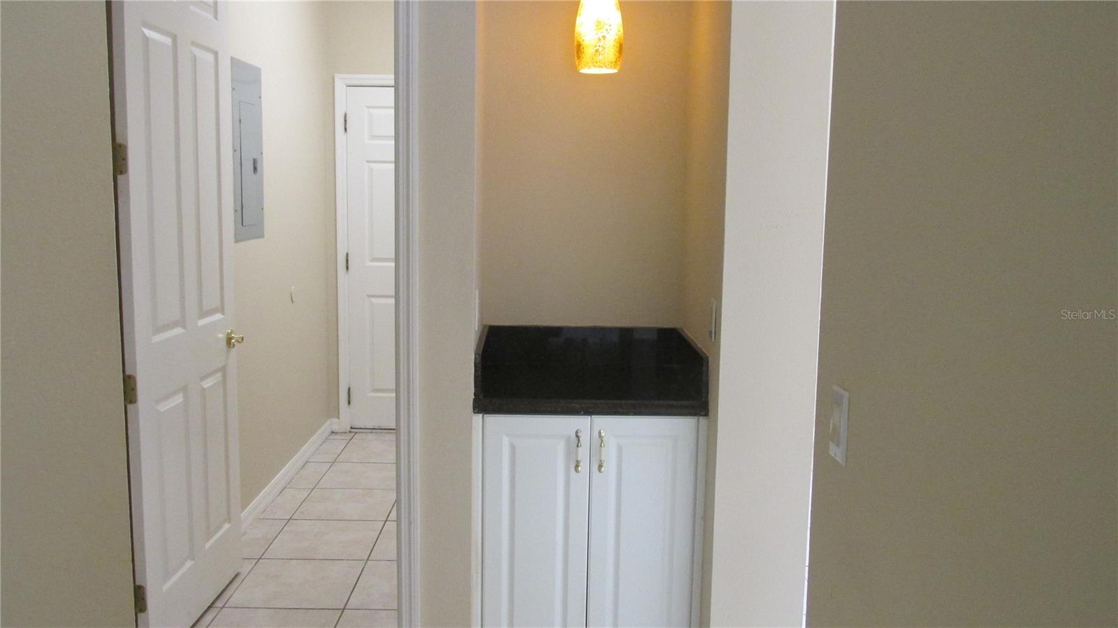 Image 15 of 20 For 8807 Oak Landings Court