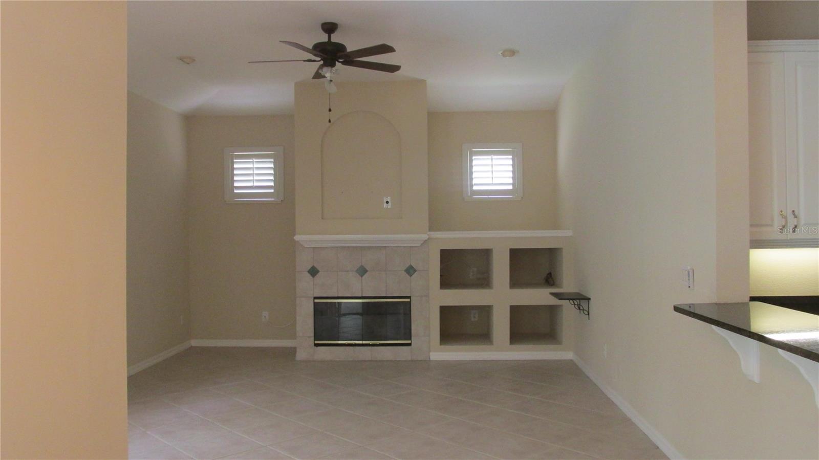 Image 7 of 20 For 8807 Oak Landings Court