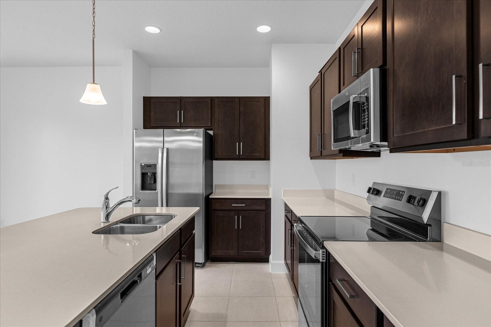Image 7 of 23 For 1317 Captiva Cove