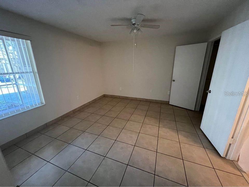 Image 12 of 16 For 976 Leeward Place 103