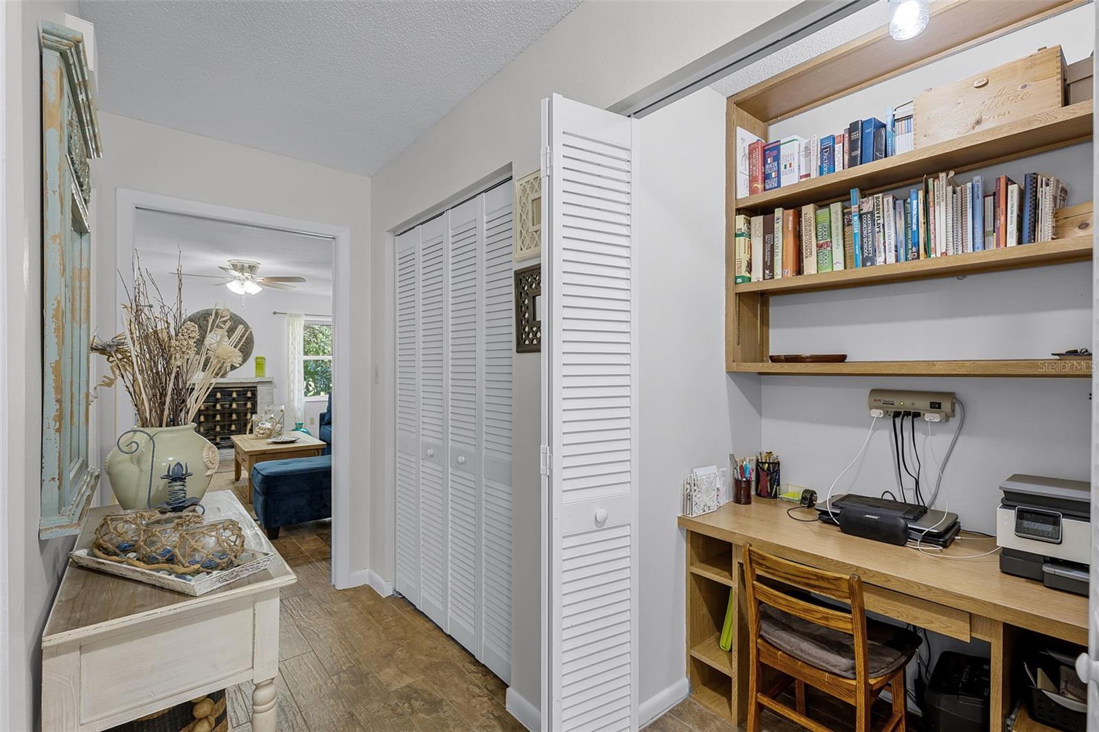 Image 11 of 45 For 36338 Spring Lake Boulevard